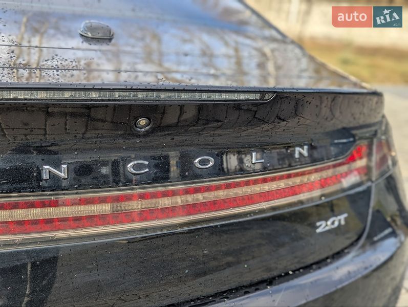 Седан Lincoln MKZ 2017 в Ровно