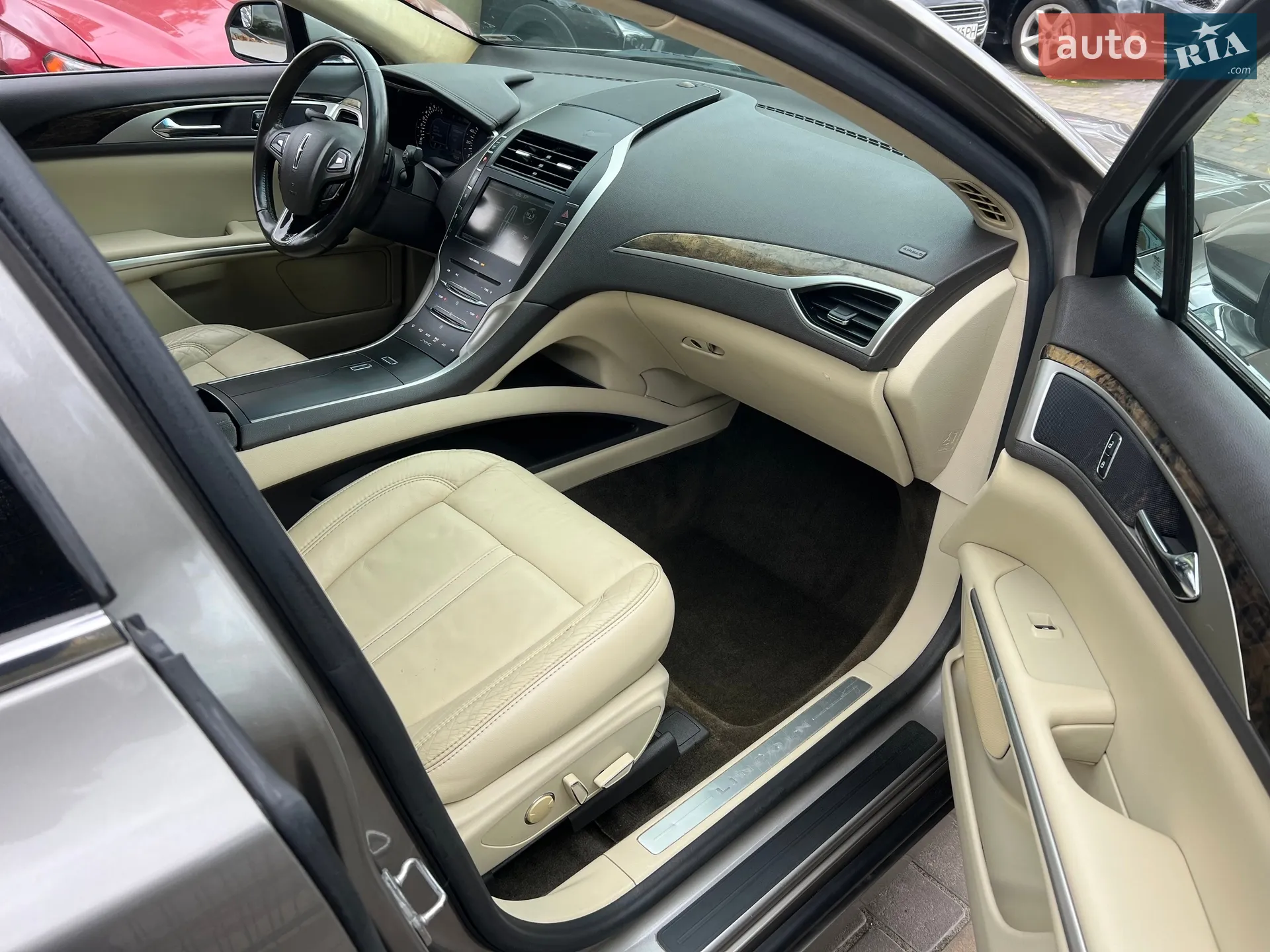 2015 Lincoln MKZ - мініатюра 3