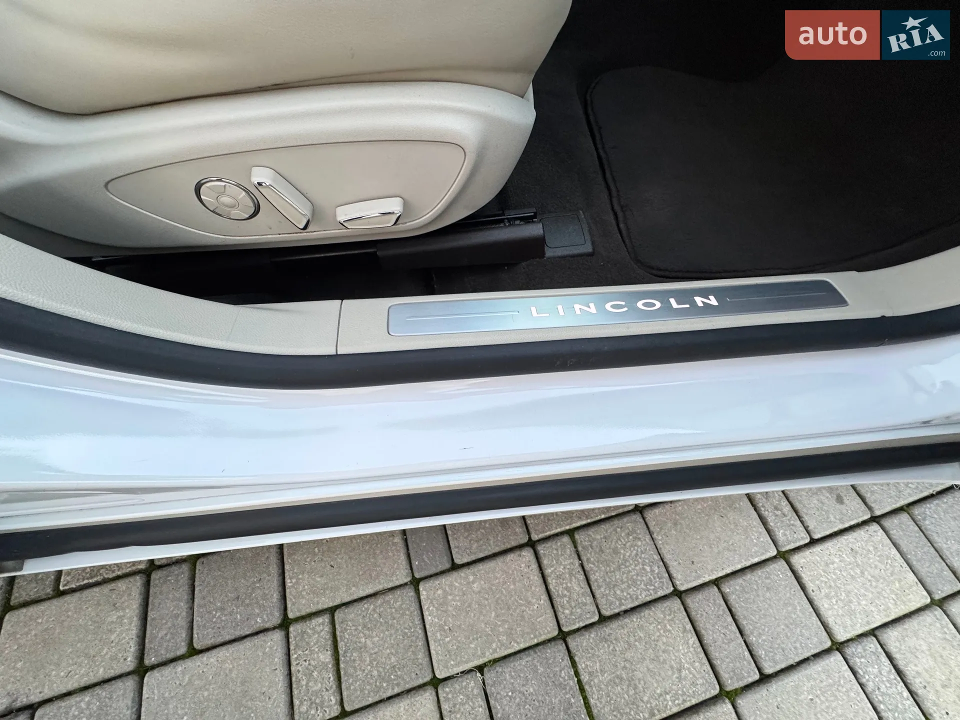 2019 Lincoln MKZ - мініатюра 22