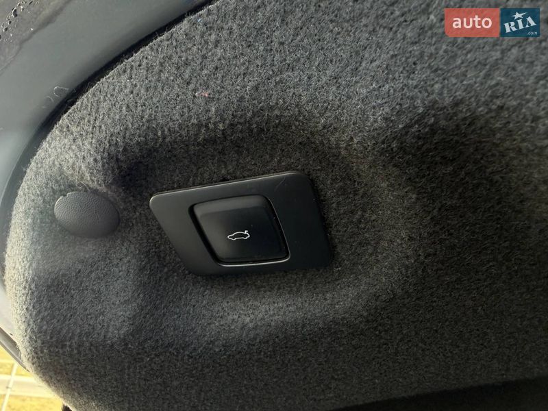 Седан Lincoln MKZ 2016 в Днепре фото 21 Седан Lincoln MKZ 2016 в Днепре