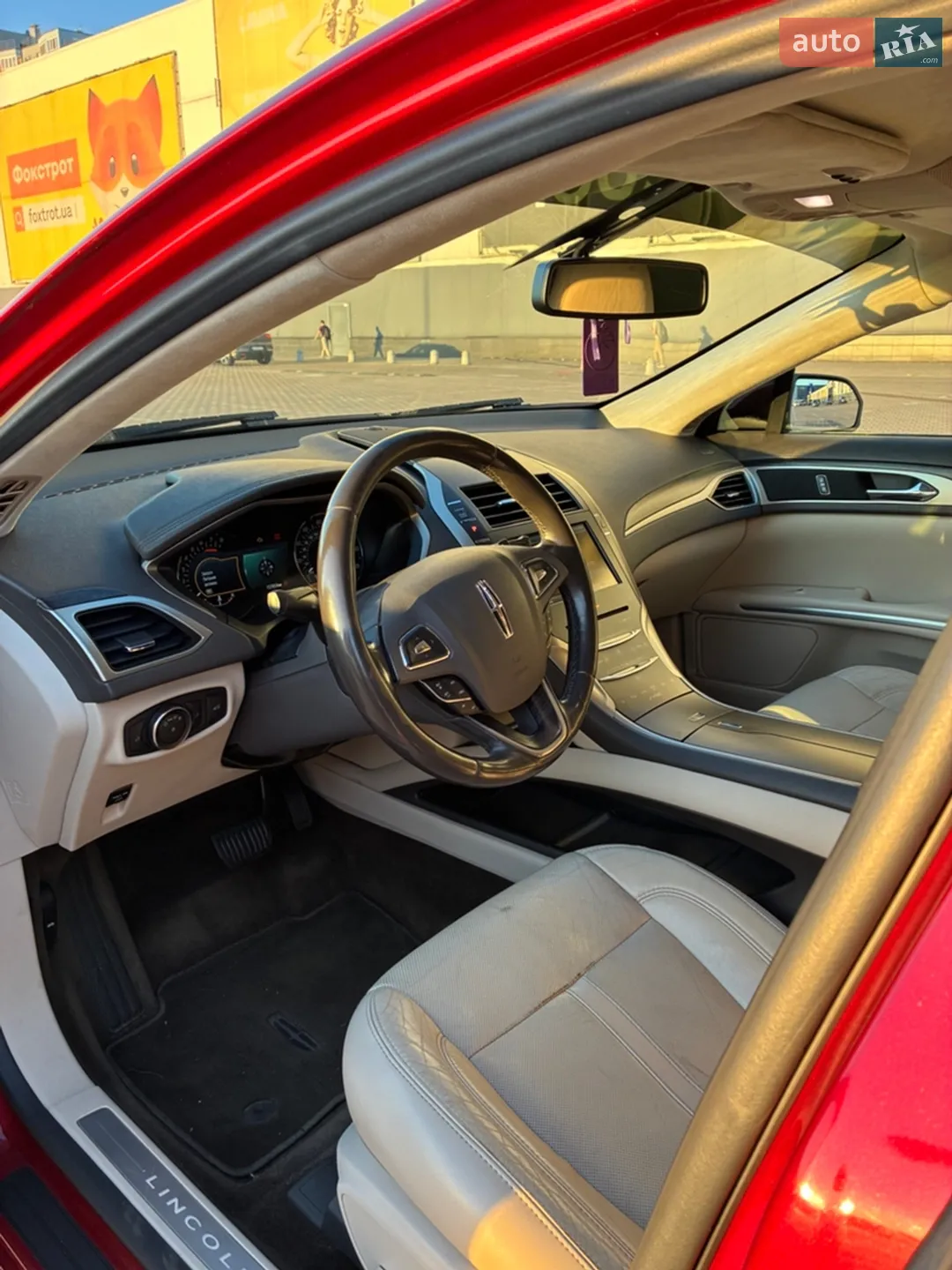 2016 Lincoln MKZ - мініатюра 22