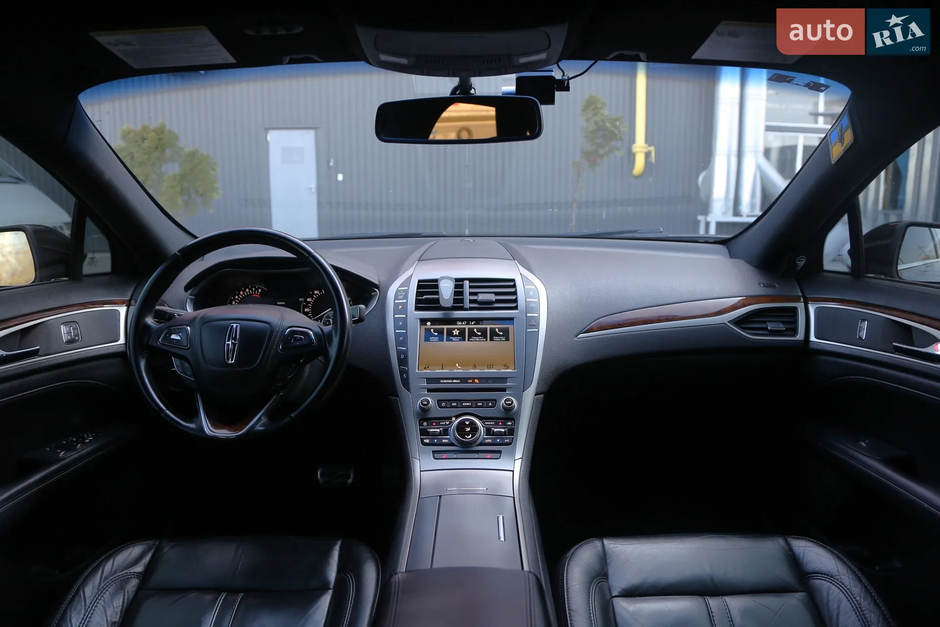2016 Lincoln MKZ - мініатюра 14