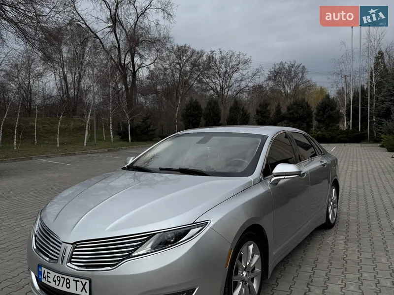 Lincoln MKZ