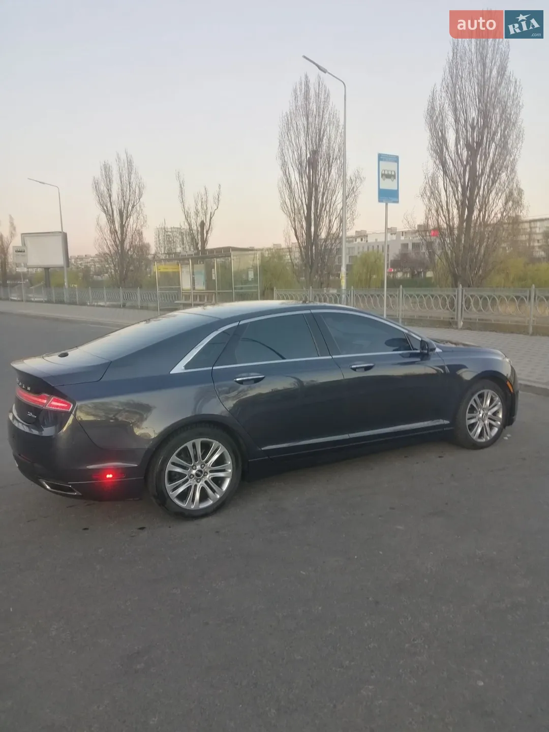2013 Lincoln MKZ - мініатюра 4