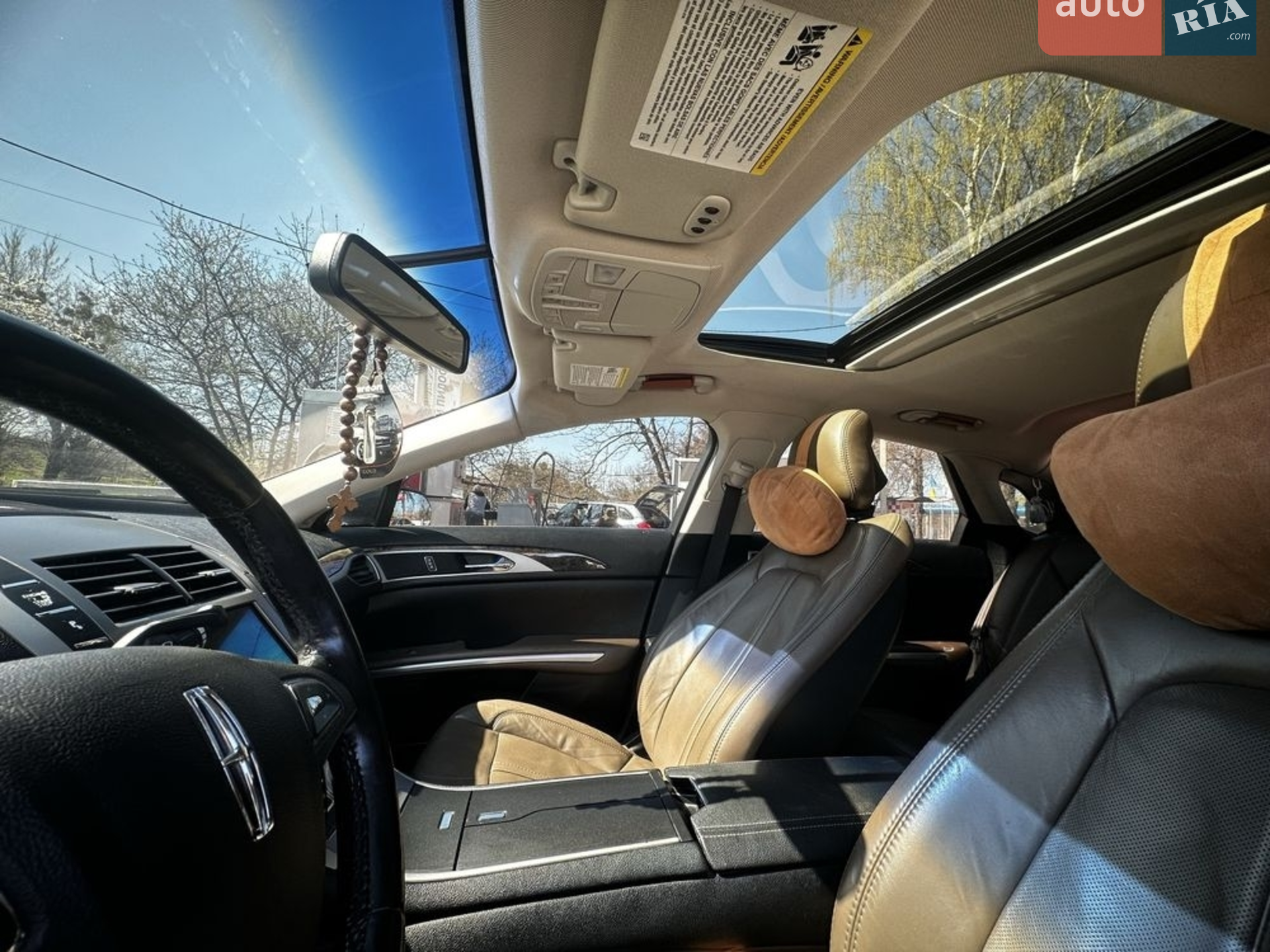 2015 Lincoln MKZ - мініатюра 17