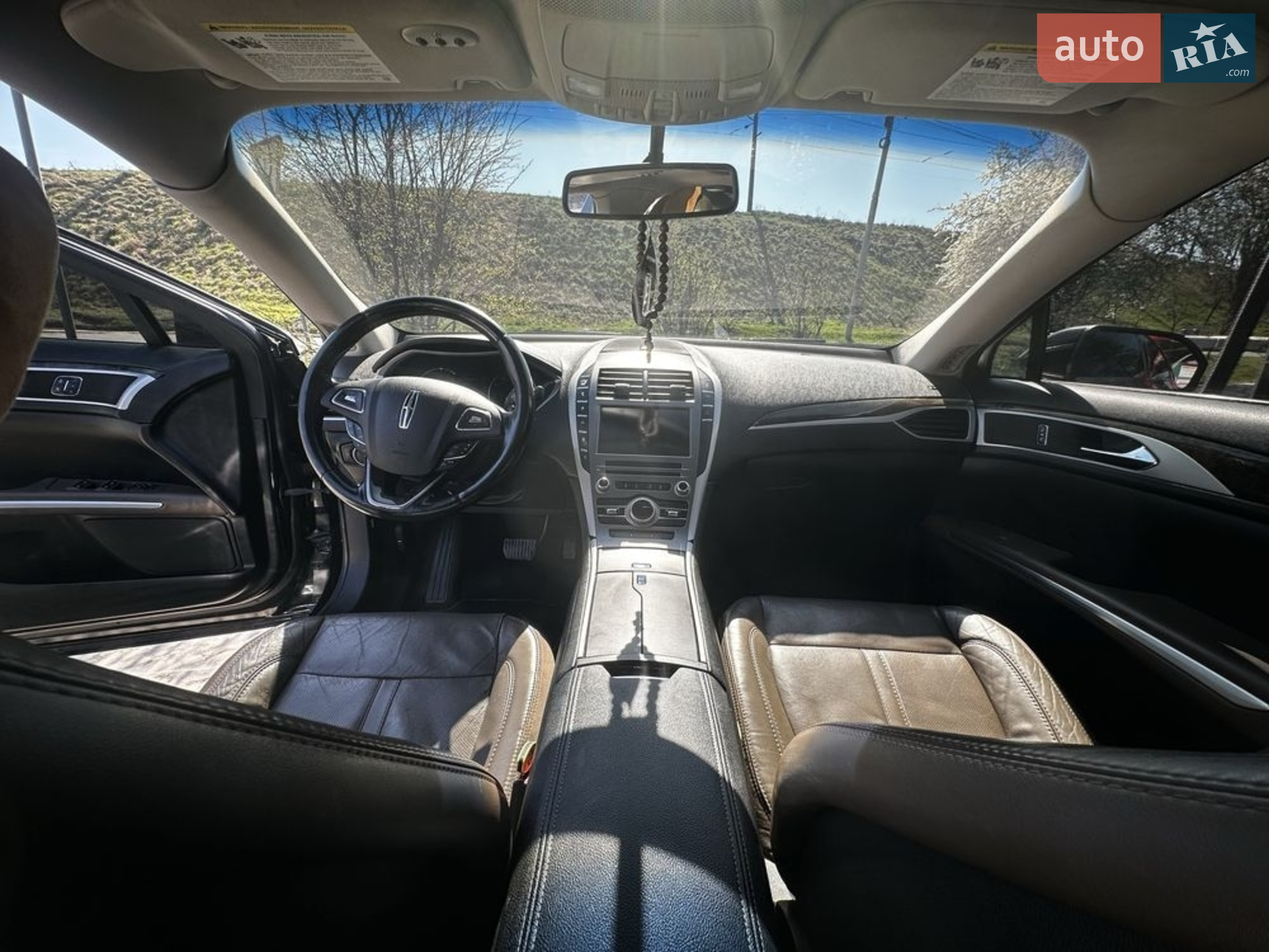 2015 Lincoln MKZ - мініатюра 15