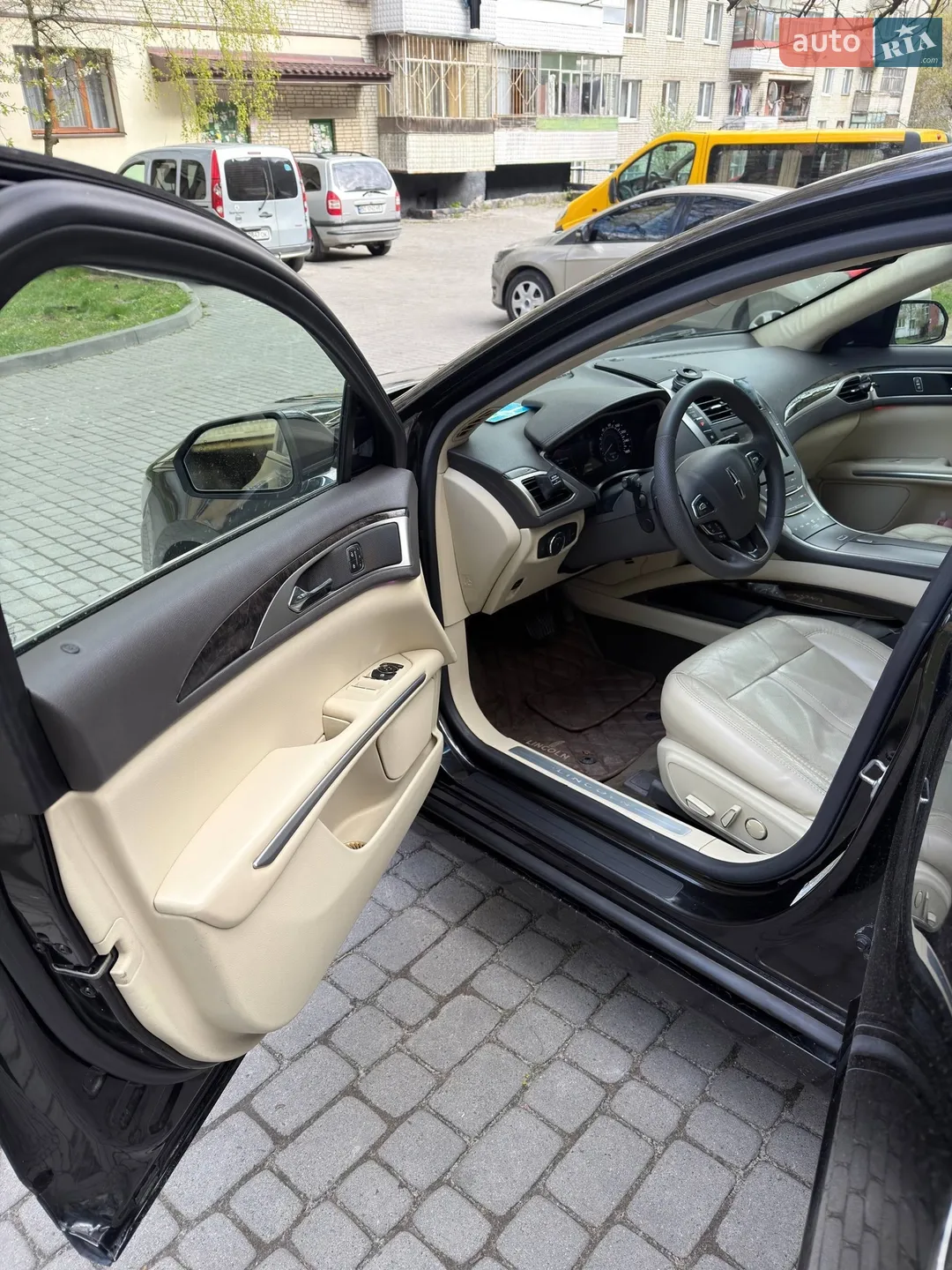 2013 Lincoln MKZ - мініатюра 14