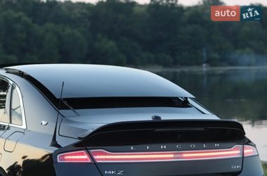 Седан Lincoln MKZ 2014 в Измаиле