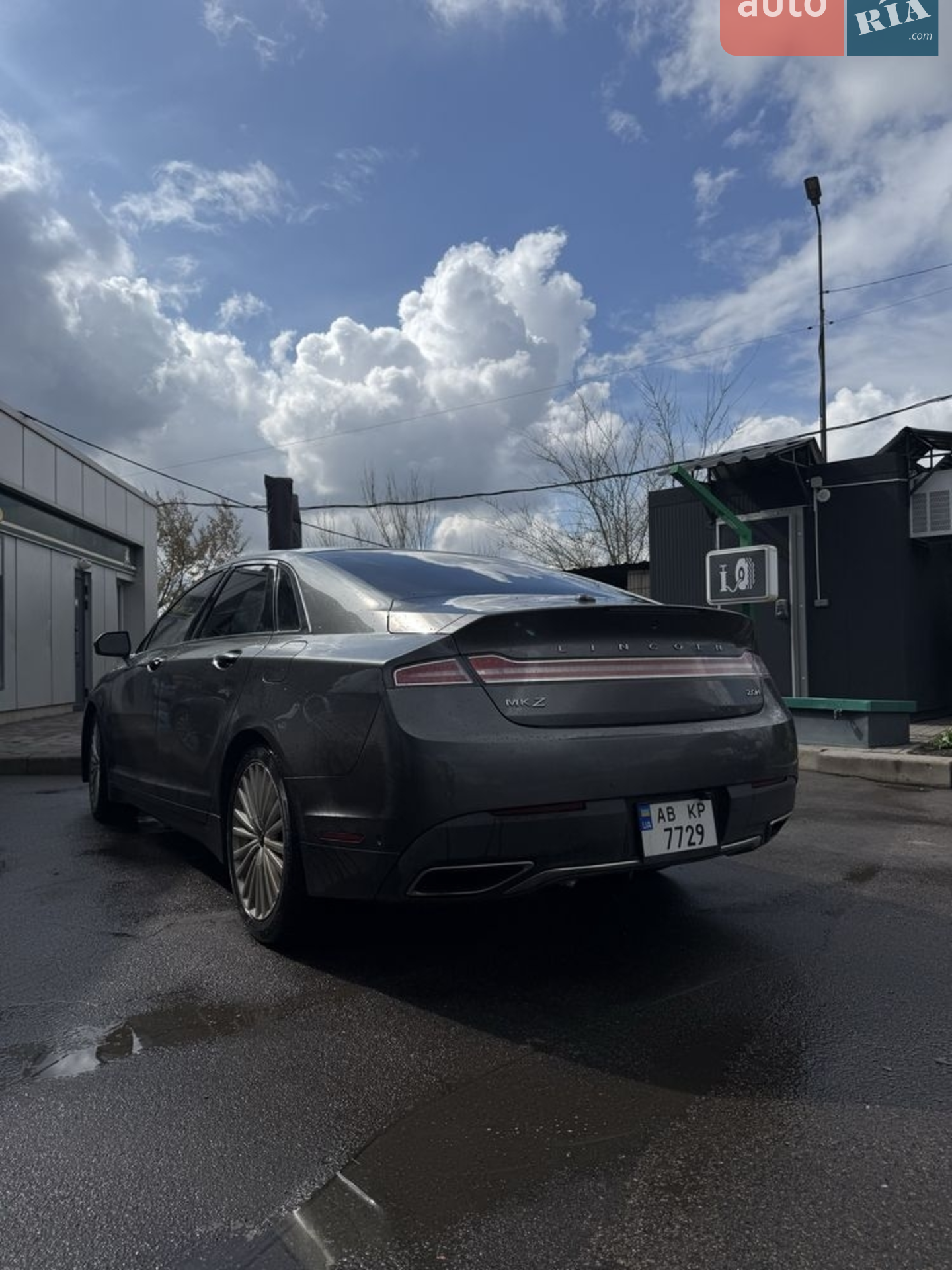 2016 Lincoln MKZ - мініатюра 2