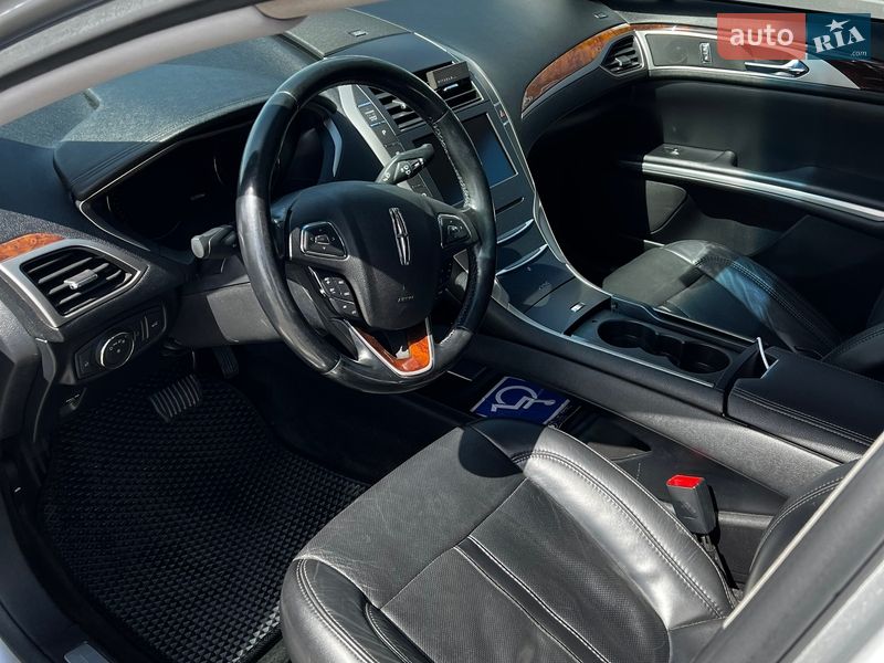 Седан Lincoln MKZ 2016 в Львове фото 7 Седан Lincoln MKZ 2016 в Львове