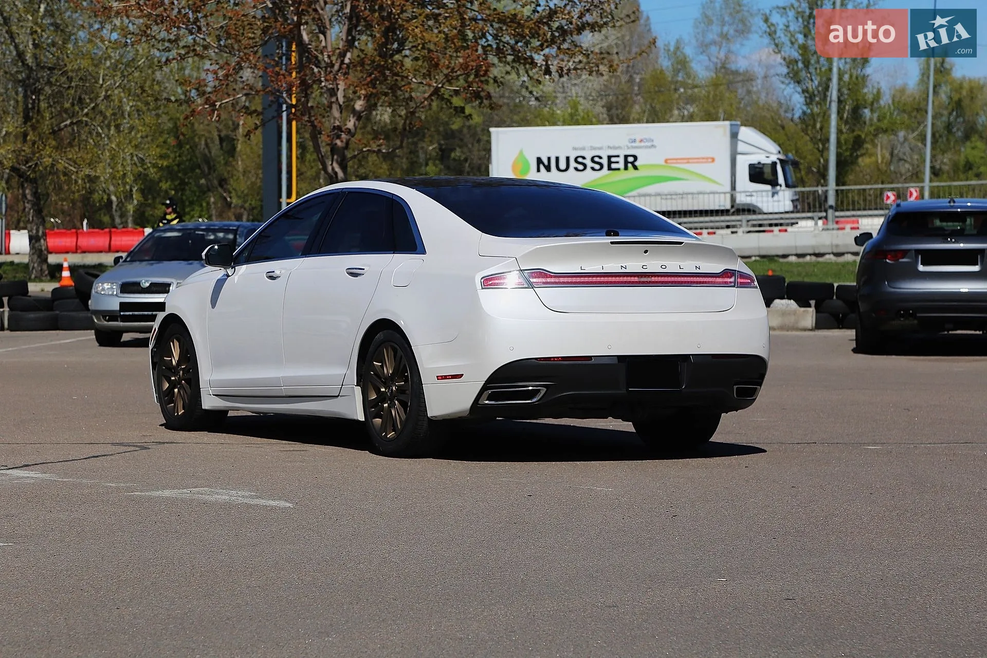 2014 Lincoln MKZ - мініатюра 5