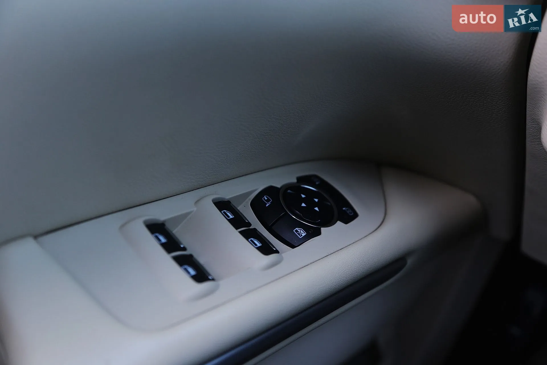 2014 Lincoln MKZ - мініатюра 28