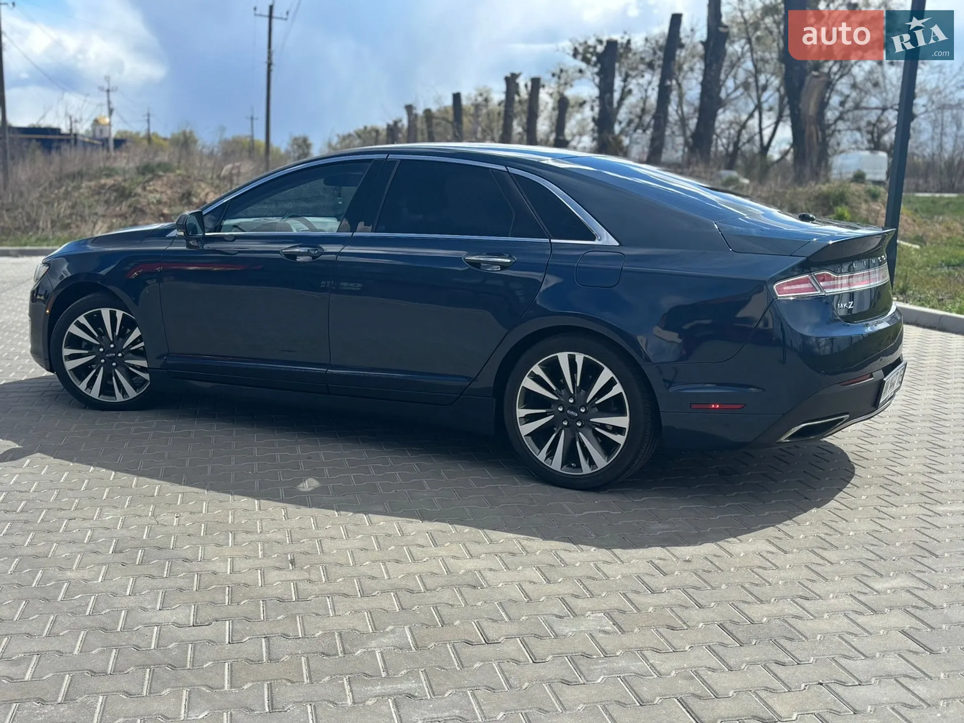 2016 Lincoln MKZ - мініатюра 8