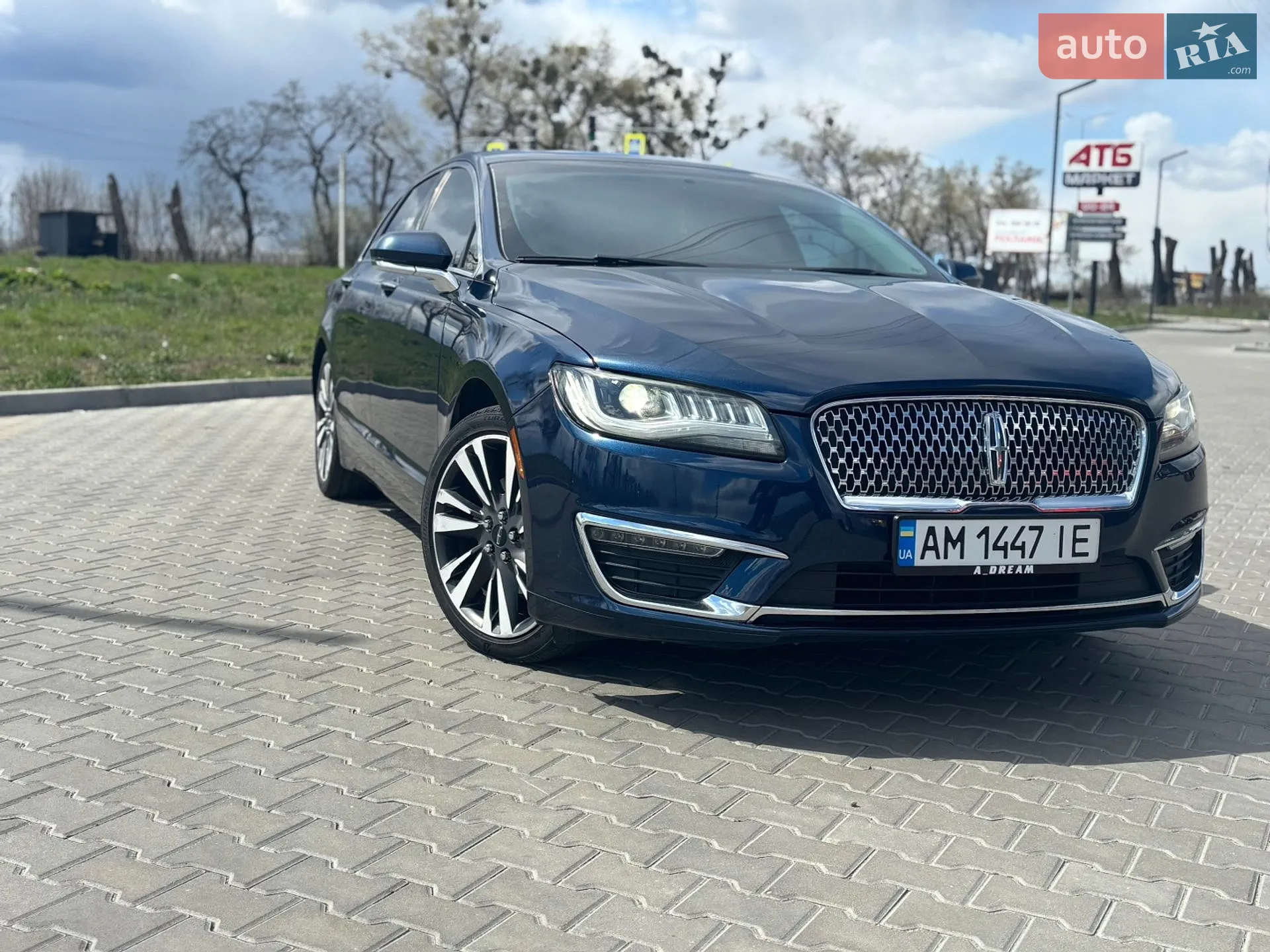 2016 Lincoln MKZ - мініатюра 4