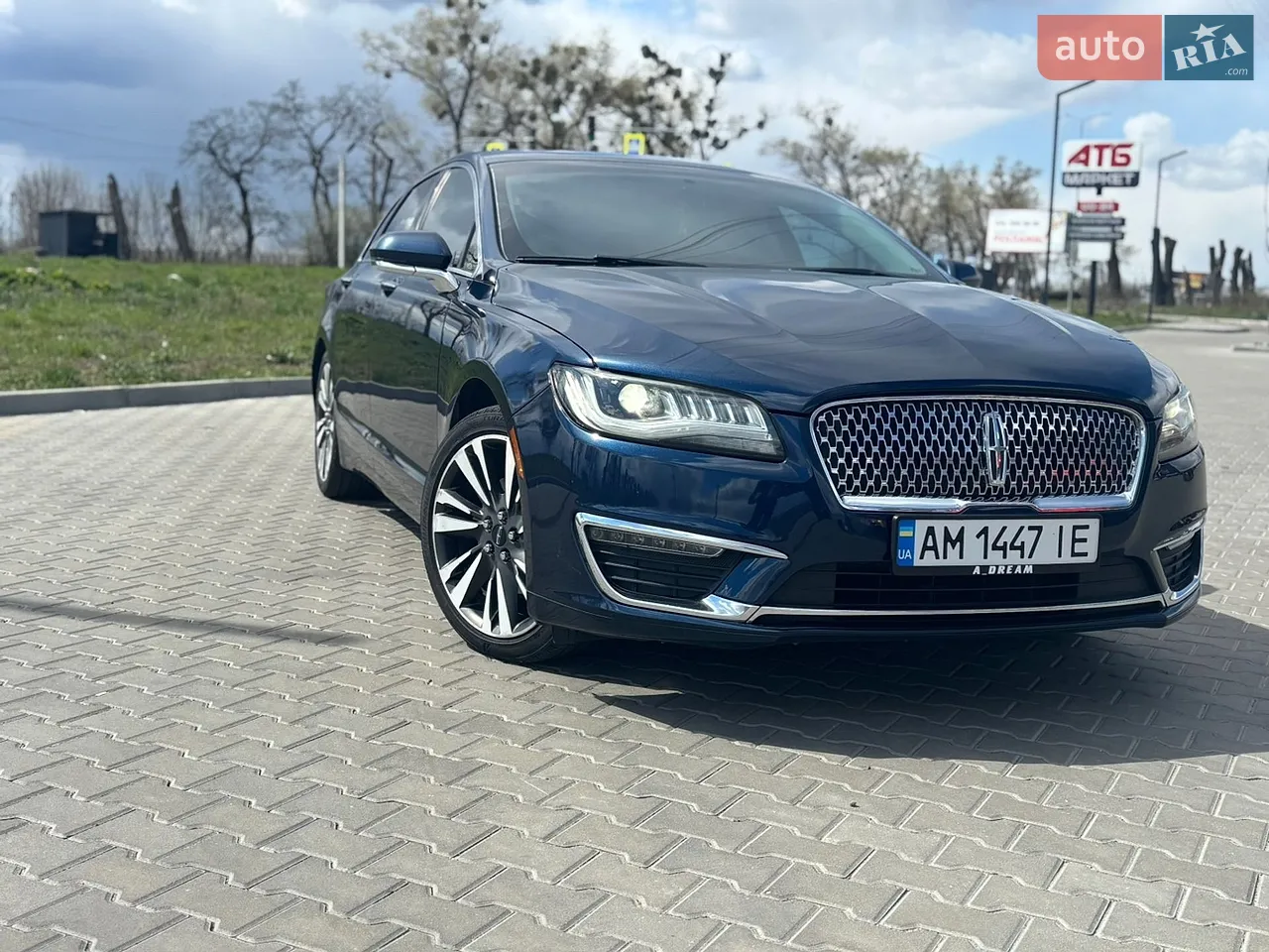 2017 Lincoln MKZ - мініатюра 22