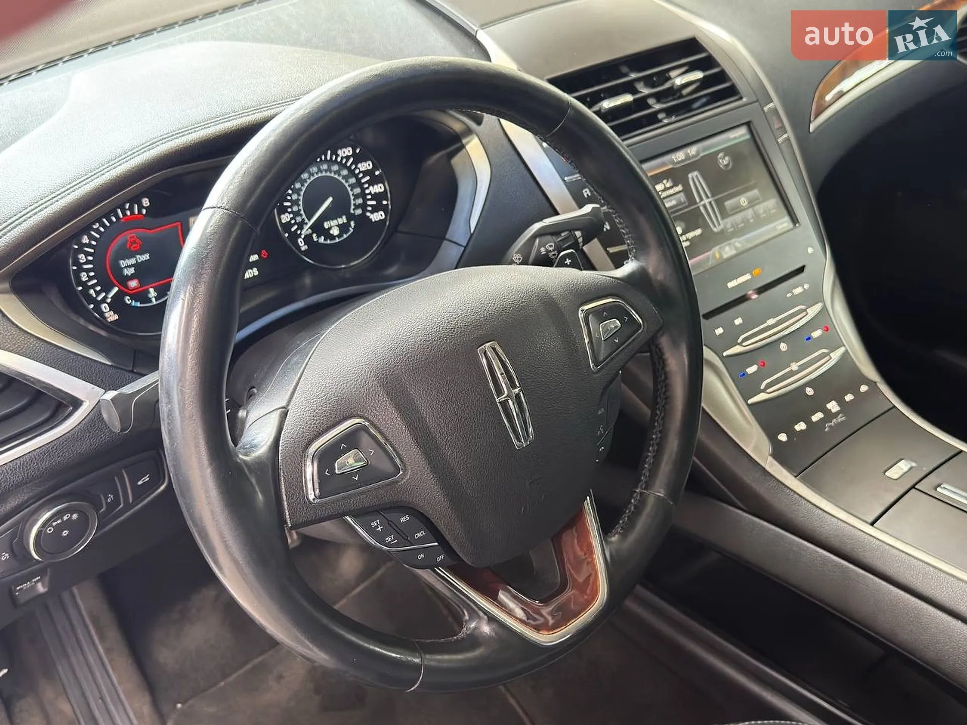 2015 Lincoln MKZ - мініатюра 15