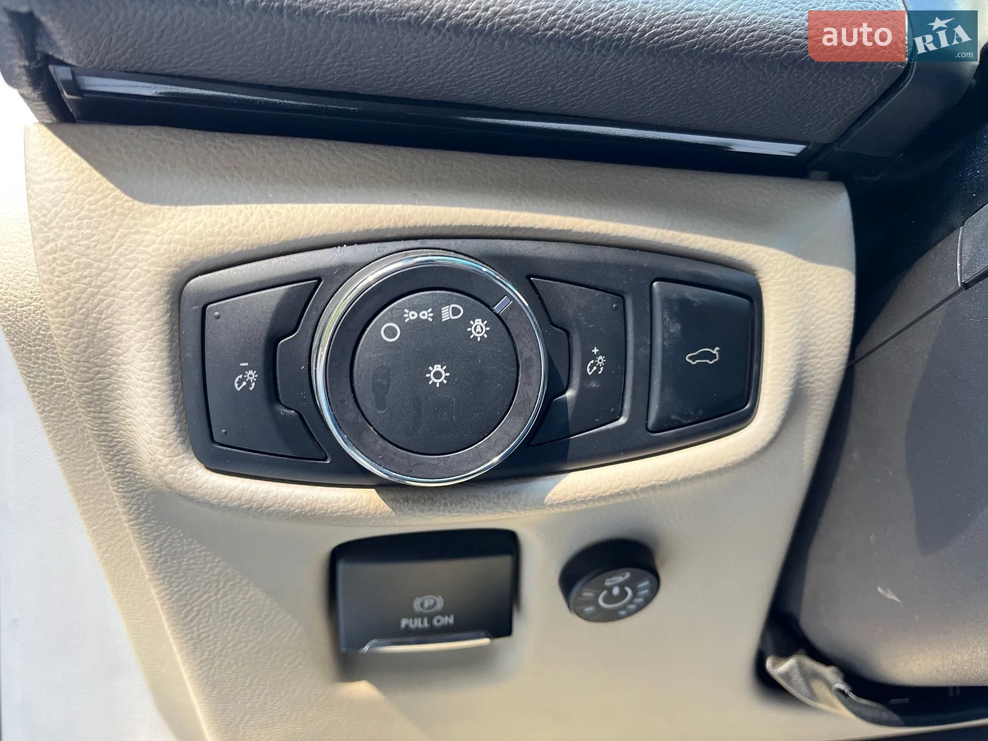 2018 Lincoln MKZ - мініатюра 18