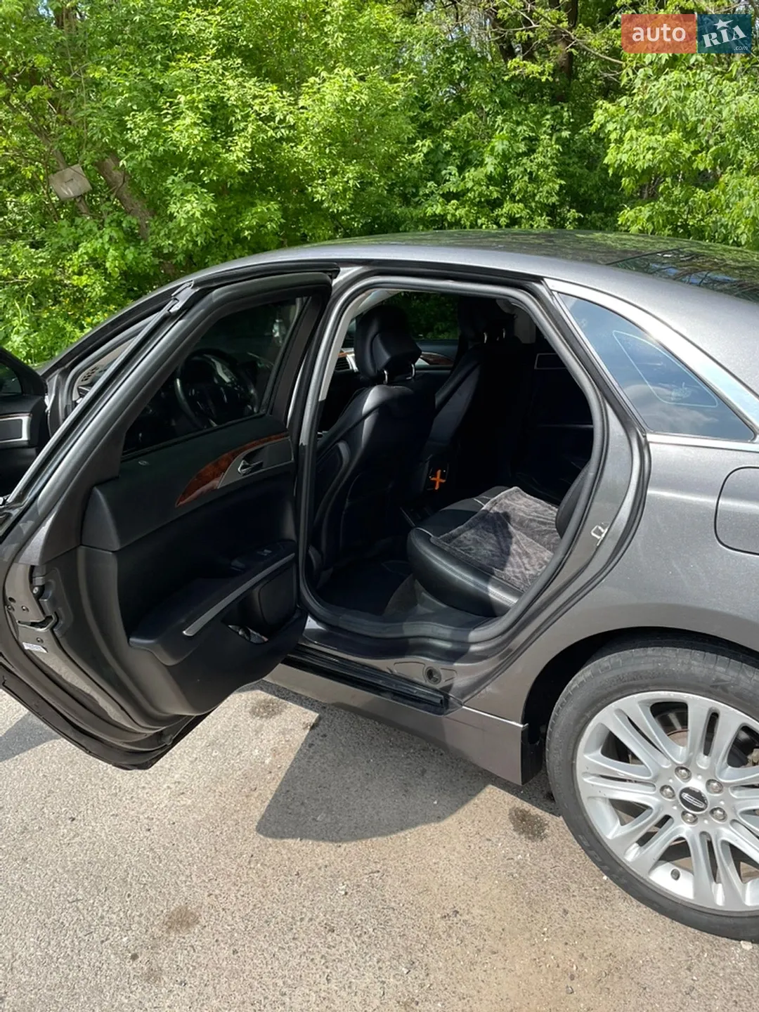 2015 Lincoln MKZ - мініатюра 12