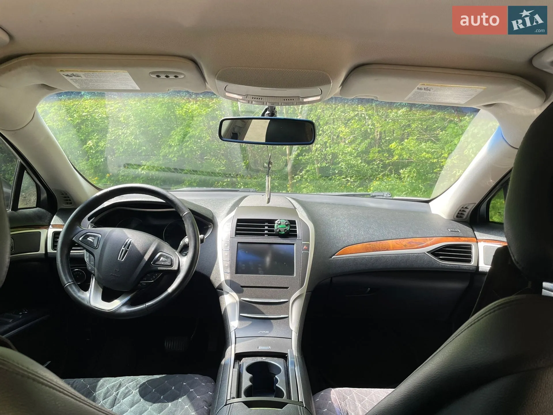 2015 Lincoln MKZ - мініатюра 9