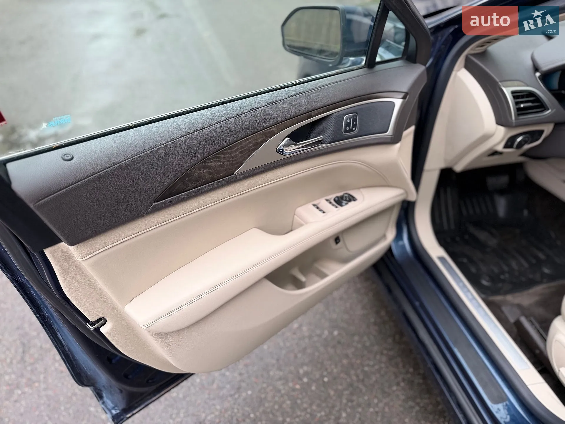 2017 Lincoln MKZ - мініатюра 5