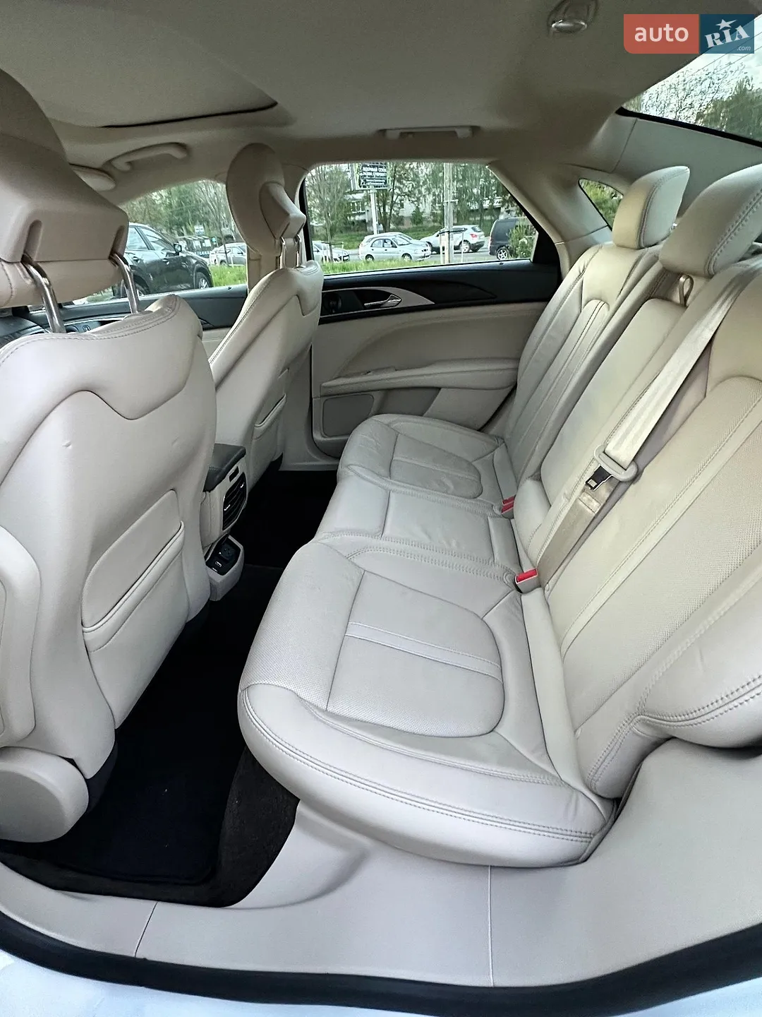 2017 Lincoln MKZ - мініатюра 12