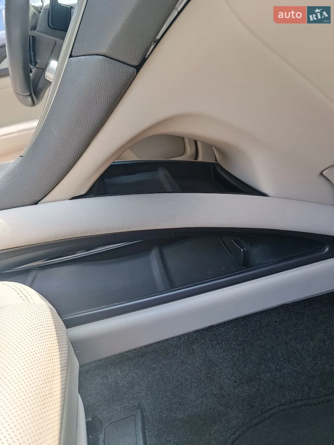 2017 Lincoln MKZ - мініатюра 42