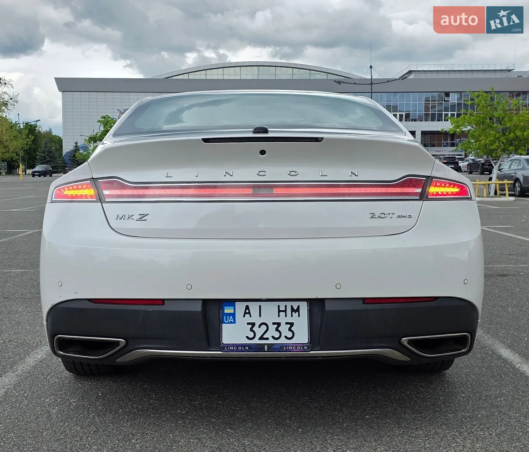 2016 Lincoln MKZ - мініатюра 9