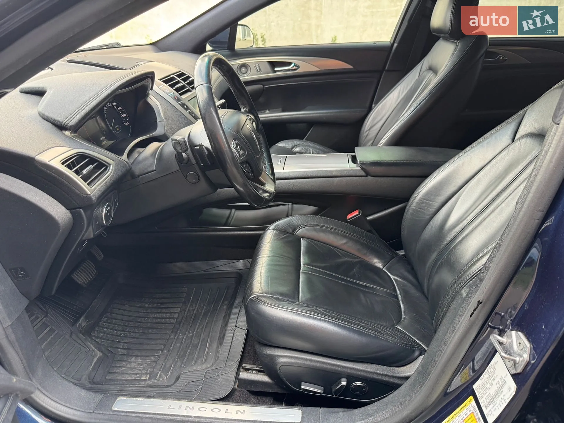 2016 Lincoln MKZ - мініатюра 17
