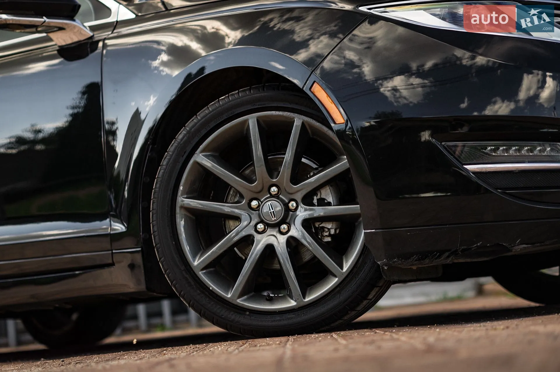 2015 Lincoln MKZ - мініатюра 9