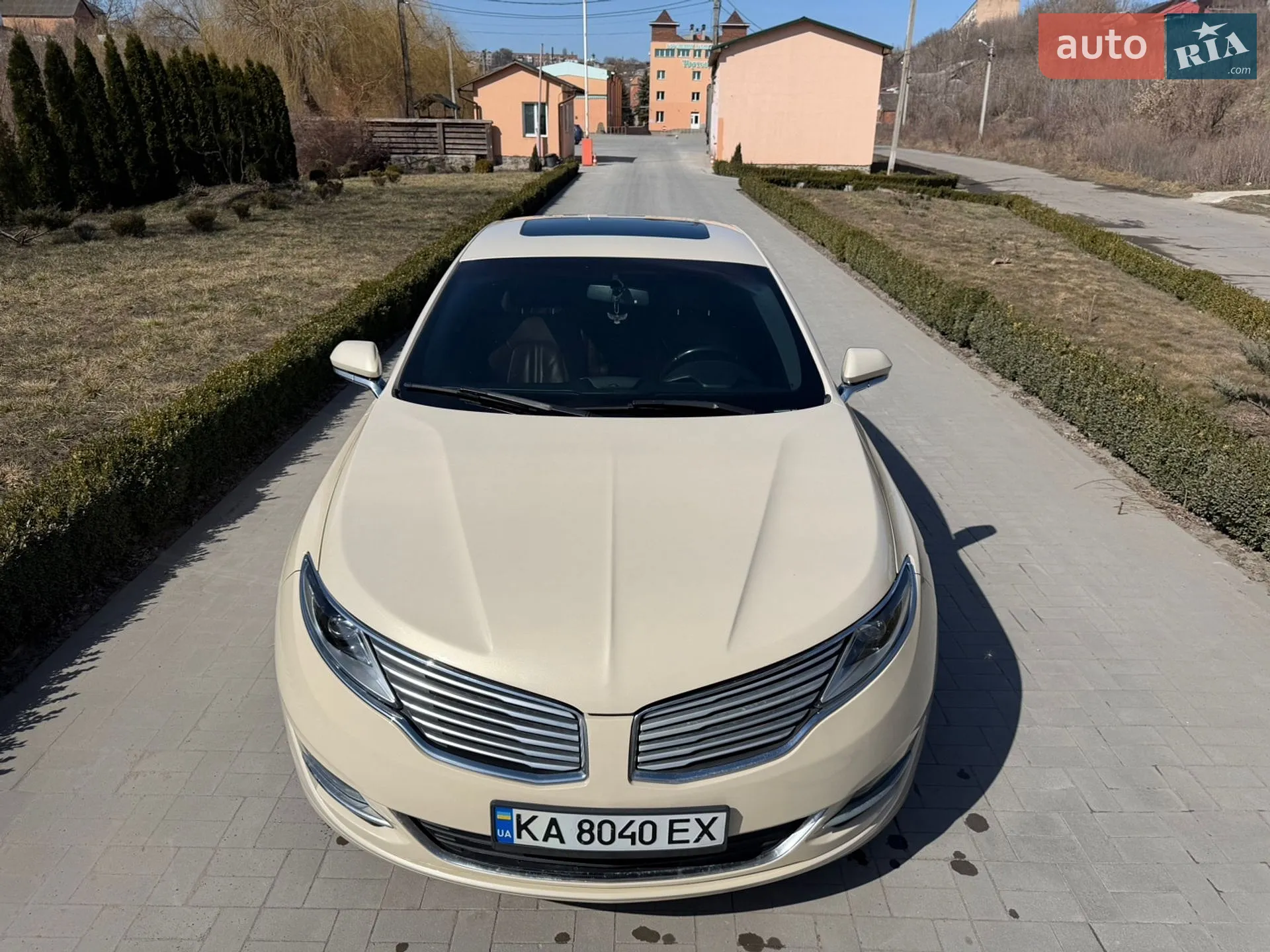 2016 Lincoln MKZ - мініатюра 3