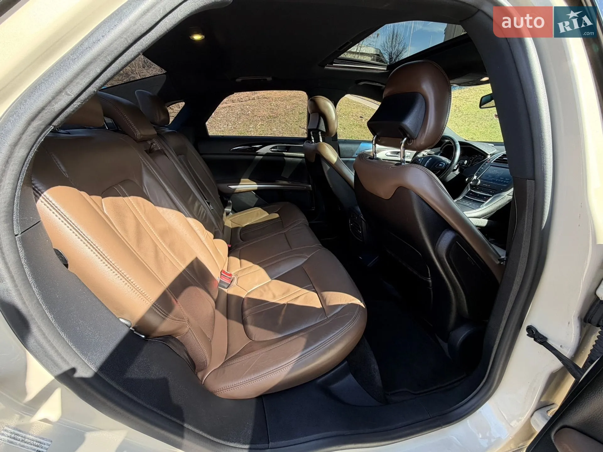 2016 Lincoln MKZ - мініатюра 40