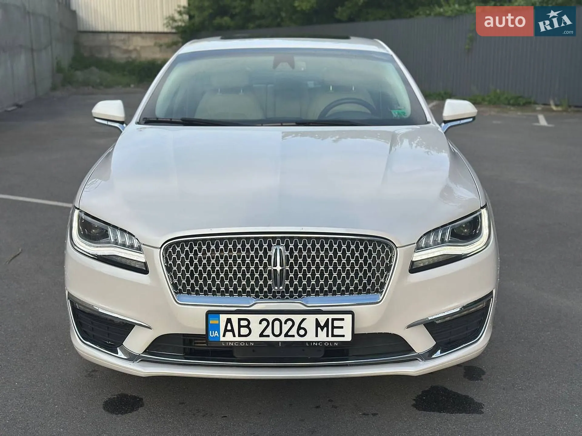 2017 Lincoln MKZ - мініатюра 3