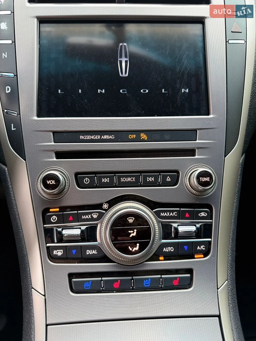 2017 Lincoln MKZ - мініатюра 8