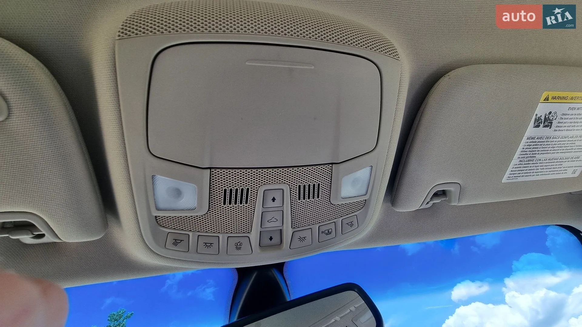 2019 Lincoln MKZ - мініатюра 21