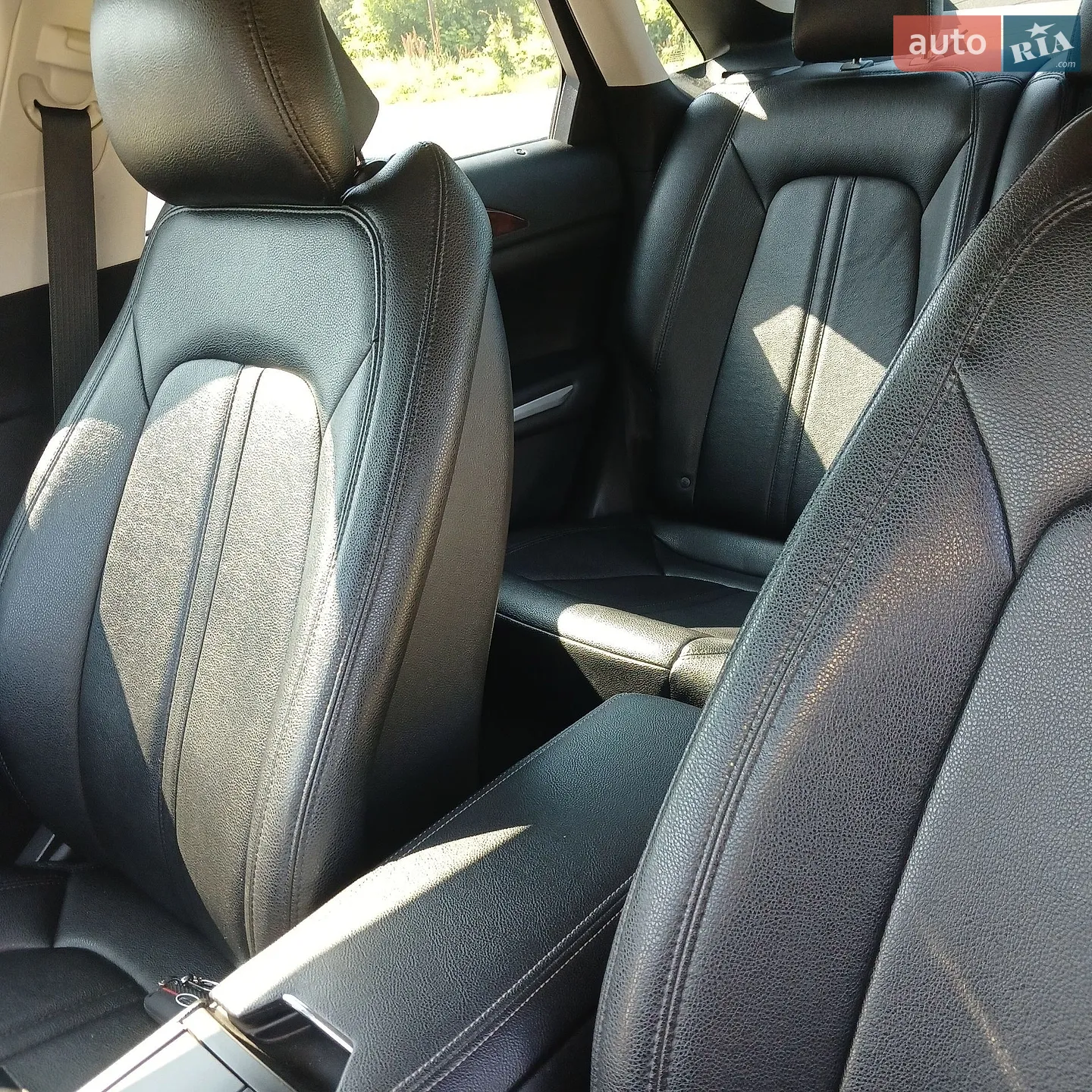 2015 Lincoln MKZ - мініатюра 14
