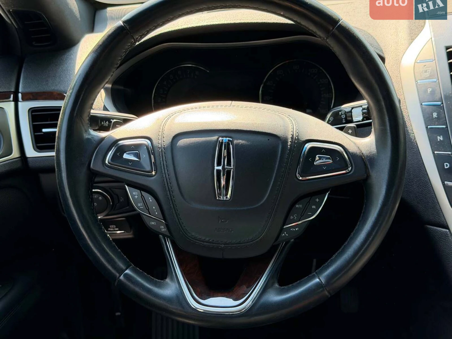 2020 Lincoln MKZ - мініатюра 20