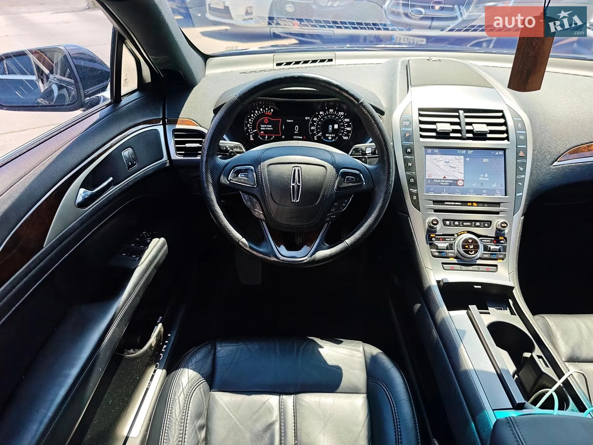 2016 Lincoln MKZ - мініатюра 17