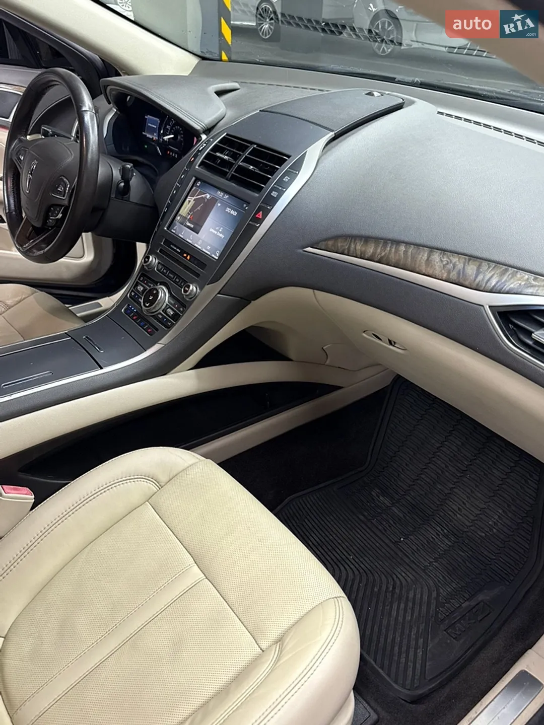 2016 Lincoln MKZ - мініатюра 22