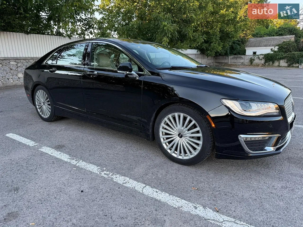 2016 Lincoln MKZ - мініатюра 20