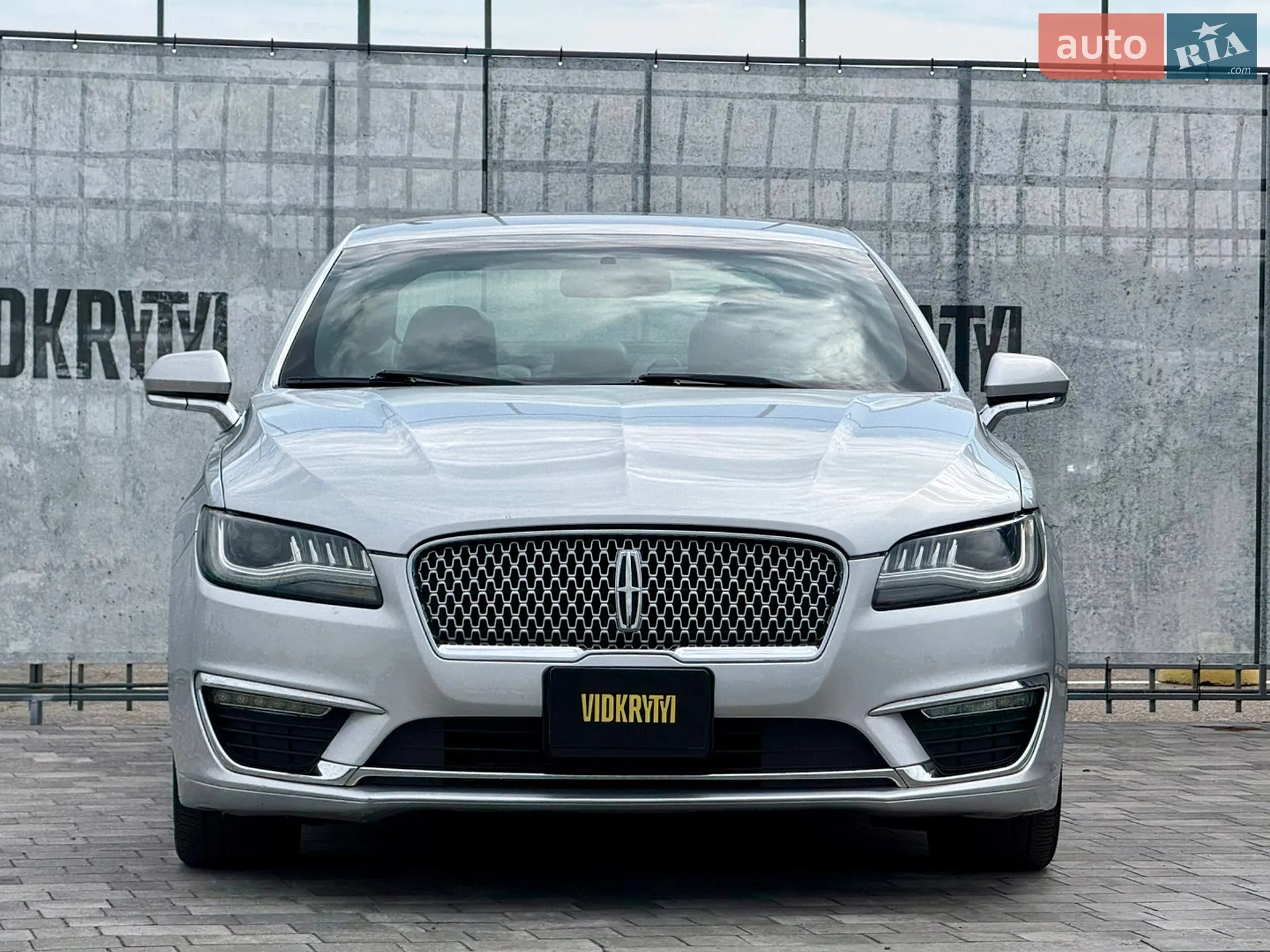 2016 Lincoln MKZ - мініатюра 4