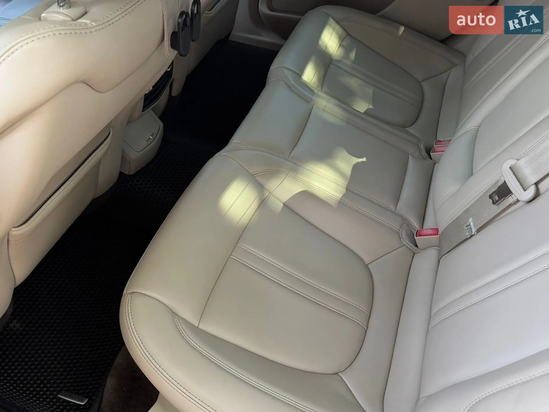 2017 Lincoln MKZ - мініатюра 10