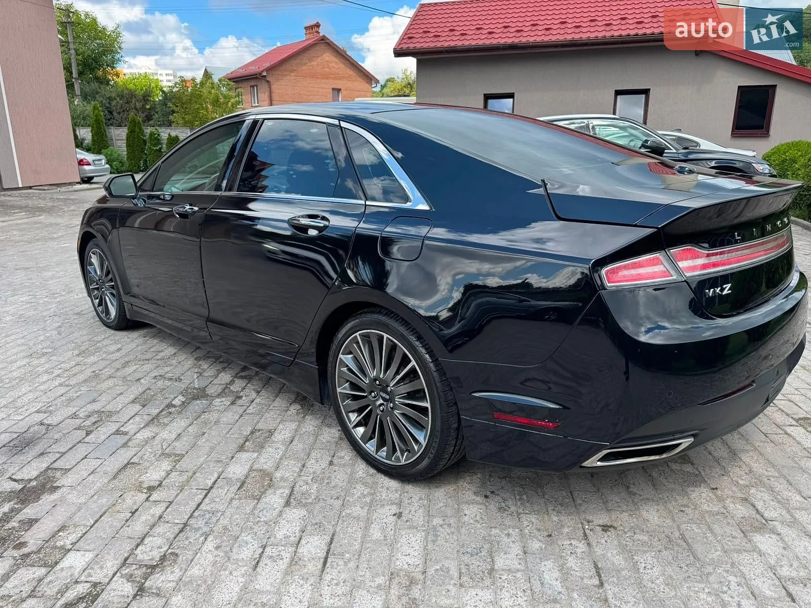 2017 Lincoln MKZ - мініатюра 8