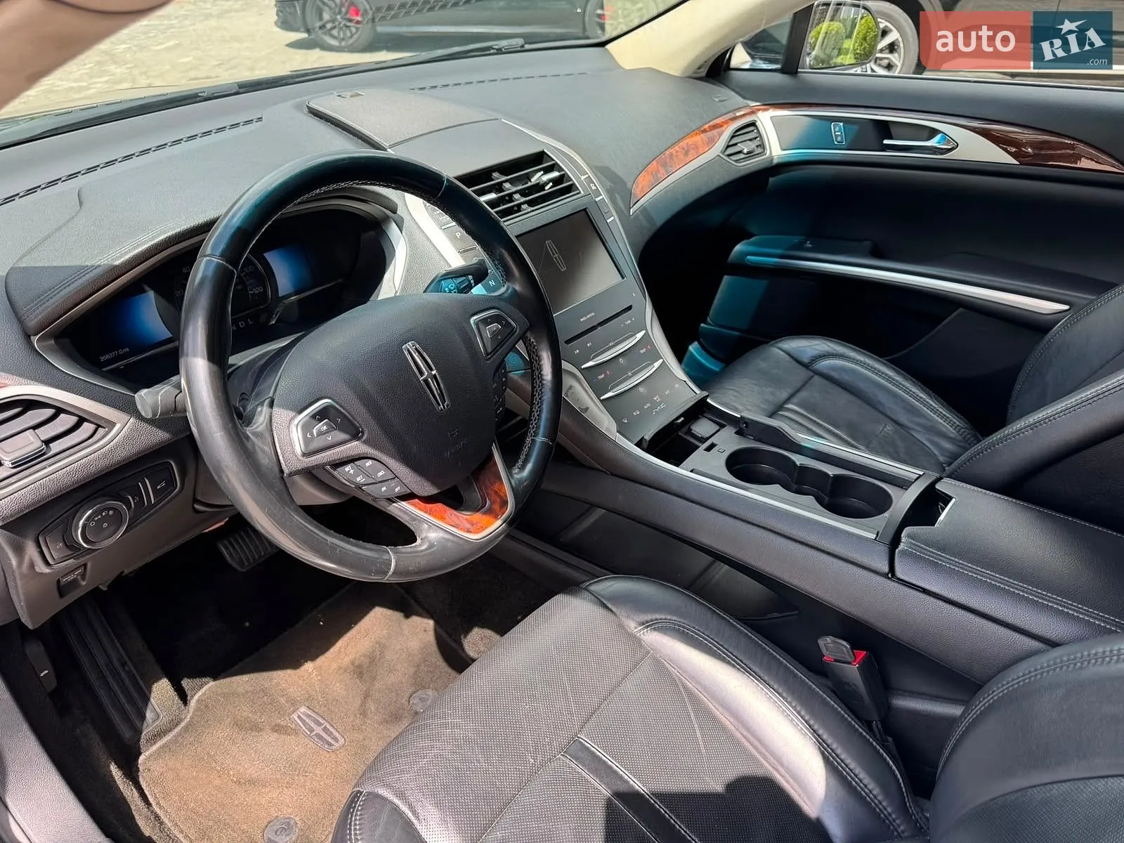 2017 Lincoln MKZ - мініатюра 12