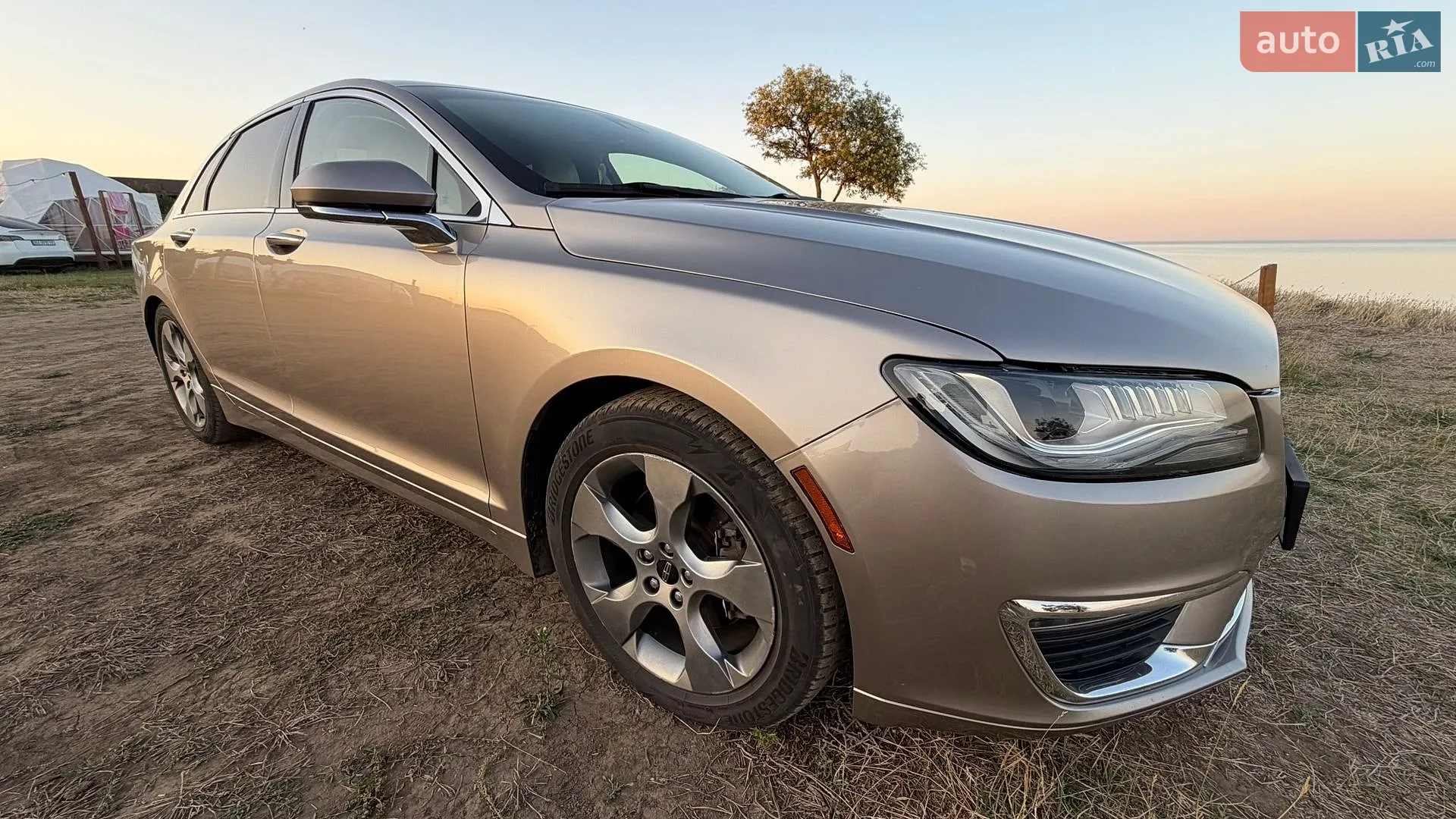 2018 Lincoln MKZ - мініатюра 9
