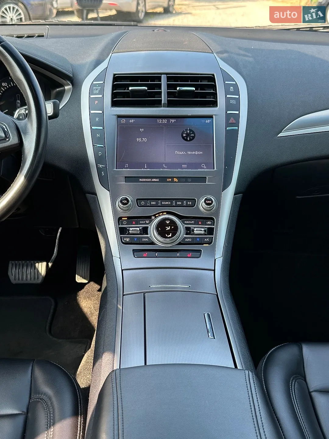 2020 Lincoln MKZ - мініатюра 27