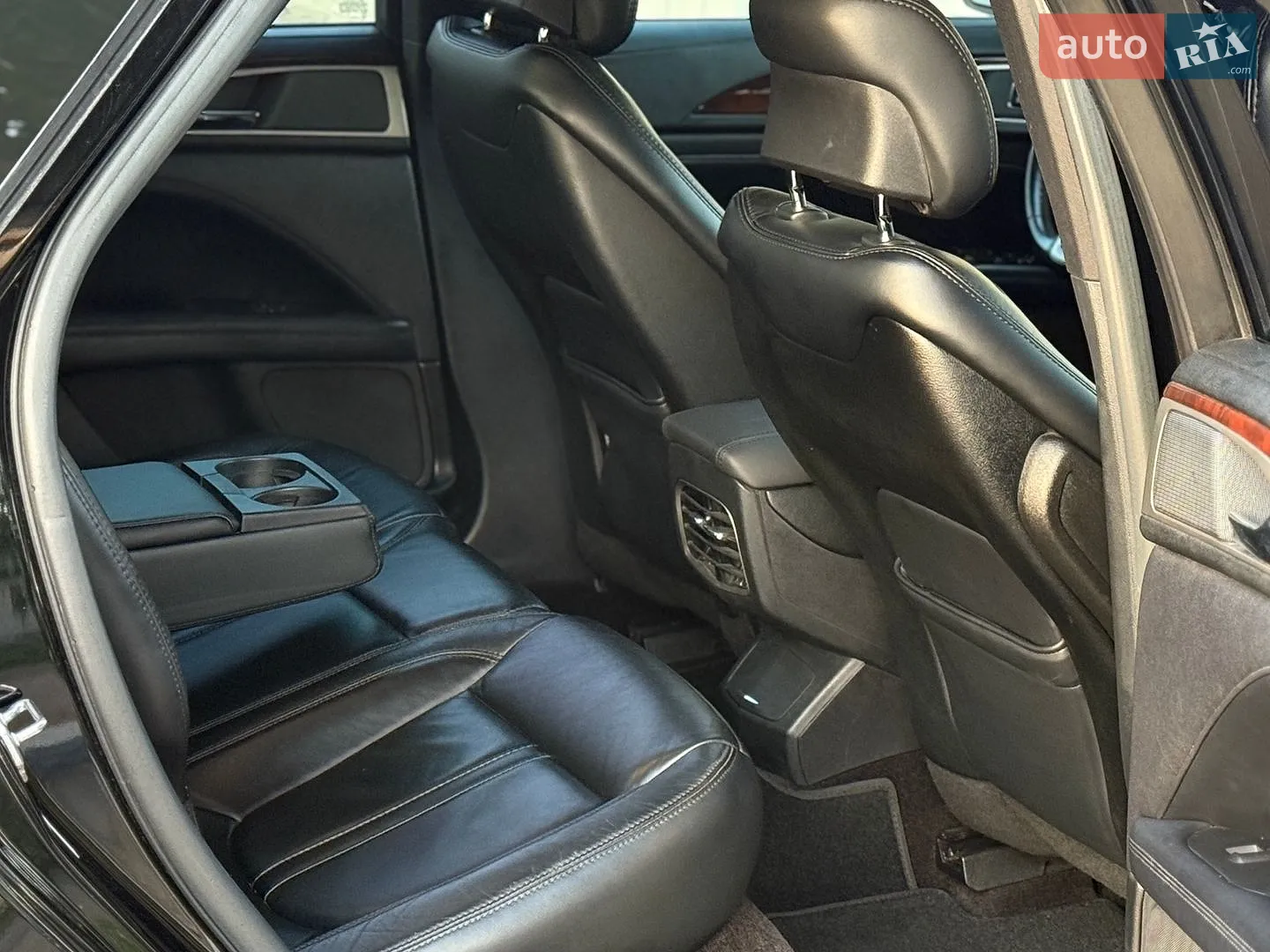 2016 Lincoln MKZ - мініатюра 17