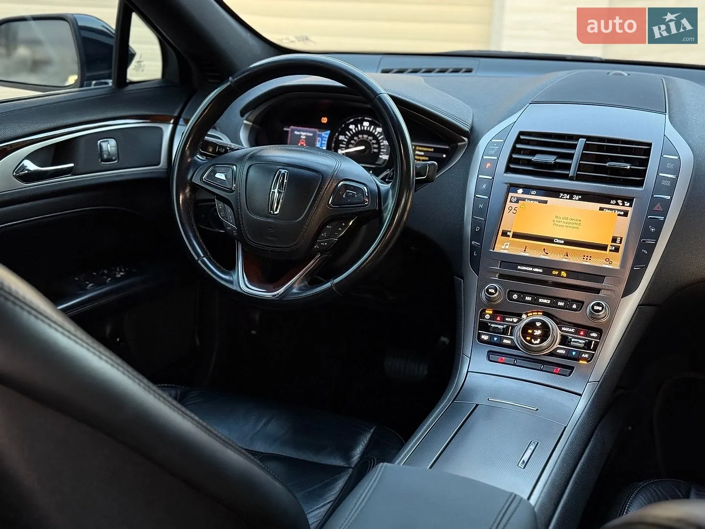 2016 Lincoln MKZ - мініатюра 20