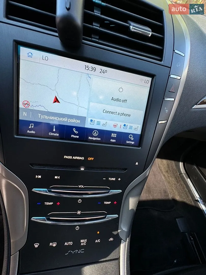 2015 Lincoln MKZ - мініатюра 12