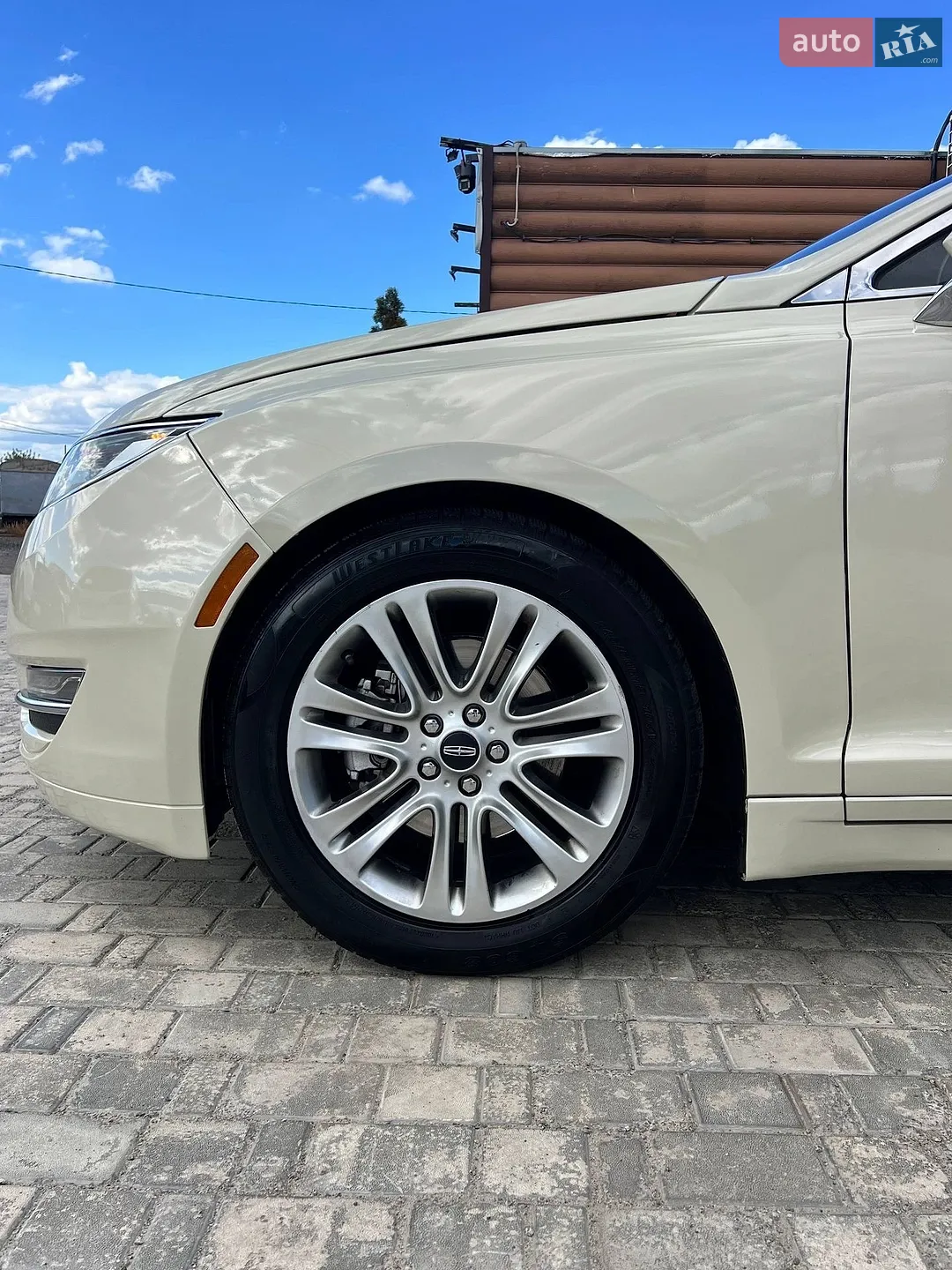 2014 Lincoln MKZ - мініатюра 10