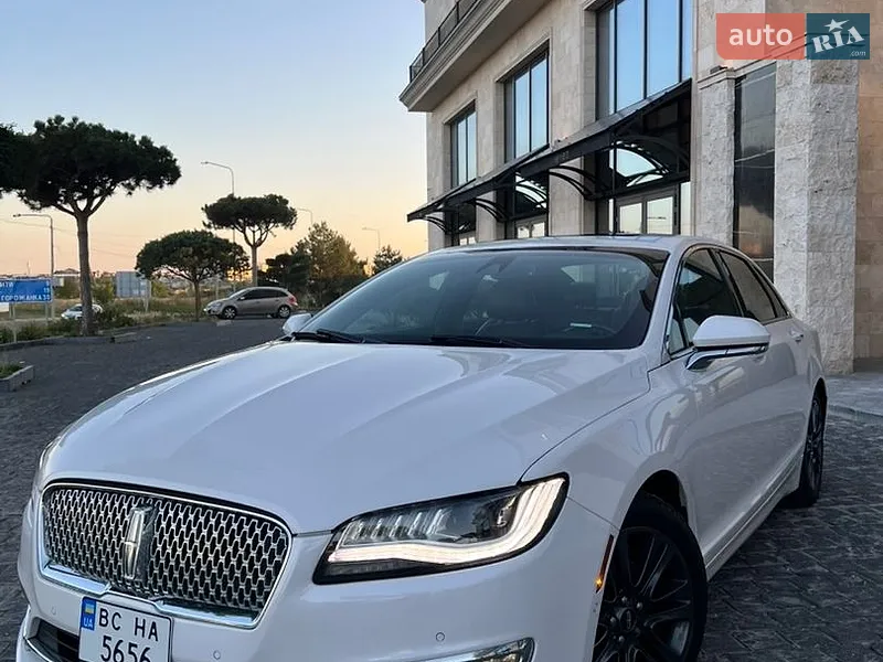 Lincoln MKZ